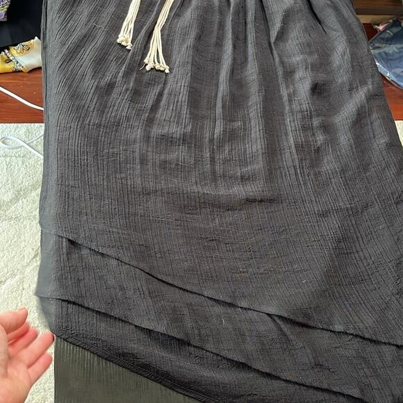 New Directions layered asymmetrical hem midi skirt with boho rope belt - Picture 6 of 7